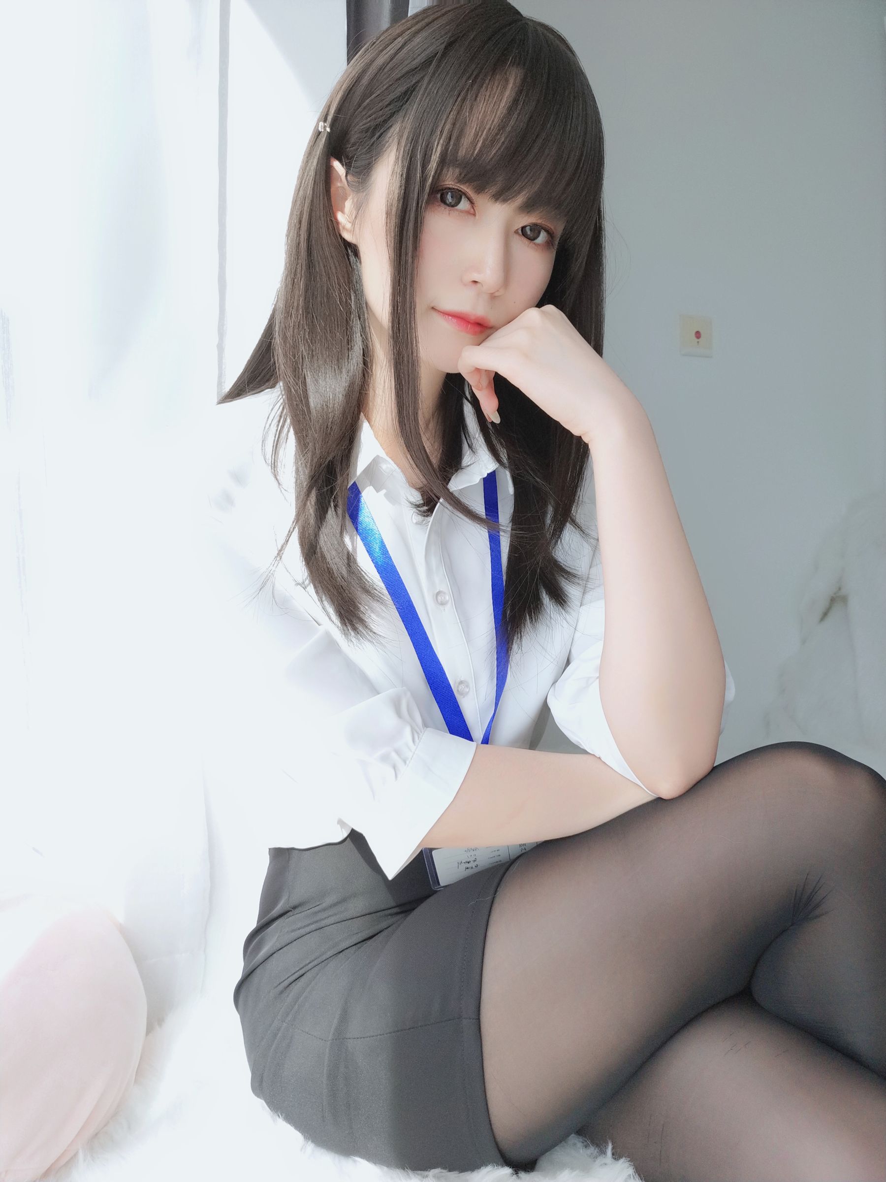 Coser小姐姐白银81–制服写真插图9